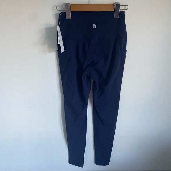 NWT 🆕 Buff Bunny BuffBunny Nubra Rosa Pocket Legging Midnight Navy Blue • Small - Picture 4 of 7